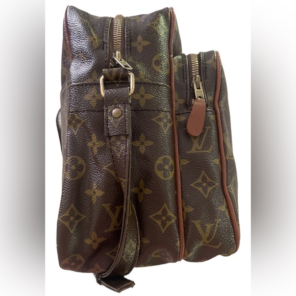 Louis Vuitton  Monogram  Vintage Unisex Bag - Picture 7 of 13